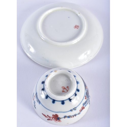 569 - A PAIR OF 18TH CENTURY ENGLISH BLUE AND WHITE PORCELAIN TEABOWLS AND SAUCERS possibly Liverpool. 11 ... 