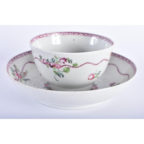 570 - AN 18TH CENTURY ENGLISH PORCELAIN TEABOWL AND SAUCER together with a Derby saucer. (3)