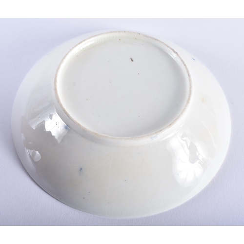 570 - AN 18TH CENTURY ENGLISH PORCELAIN TEABOWL AND SAUCER together with a Derby saucer. (3)