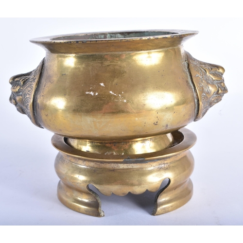 2020 - A 19TH CENTURY CHINESE TWIN HANDLED BRONZE CENSER ON STAND Late Qing. 14 cm wide. (2)