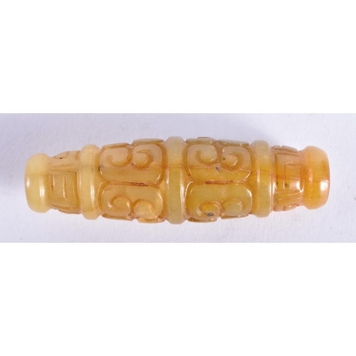 2218 - TWO CHINESE JADE CARVINGS 20th Century. 99.1 grams. Largest 7 cm x 5.5 cm. (2)