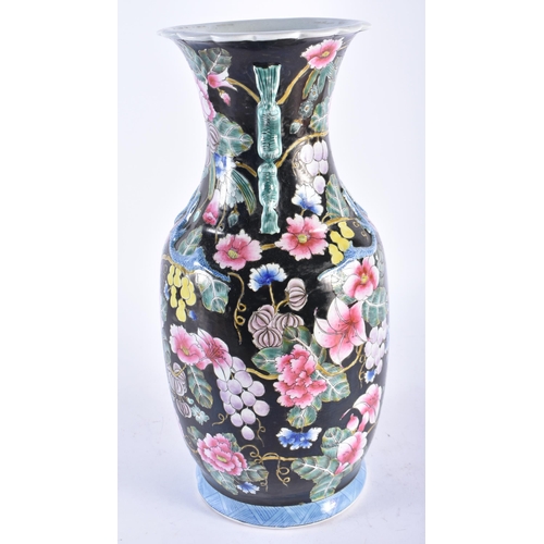 2455 - A CHINESE REPUBLICAN PERIOD FAMILLE NOIRE PORCELAIN VASE. 36 cm high.