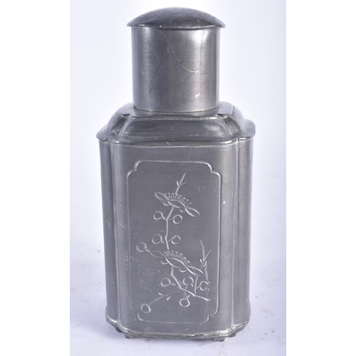 2457 - A LATE 19TH CENTURY CHINESE PEWTER TEA CANISTER AND COVER. 16.5 cm high.