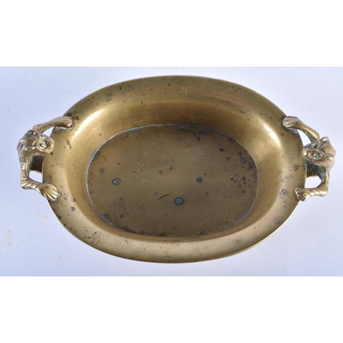 2531 - A 19TH CENTURY CHINESE TWIN HANDLED BRONZE CENSER Qing. 949 grams. 18.5 cm x 12.5 cm.