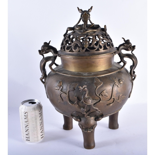 2563 - A VERY LARGE 18TH/19TH CENTURY CHINESE TWIN HANDLED BRONZE CENSER AND COVER bearing Xuande marks to ... 