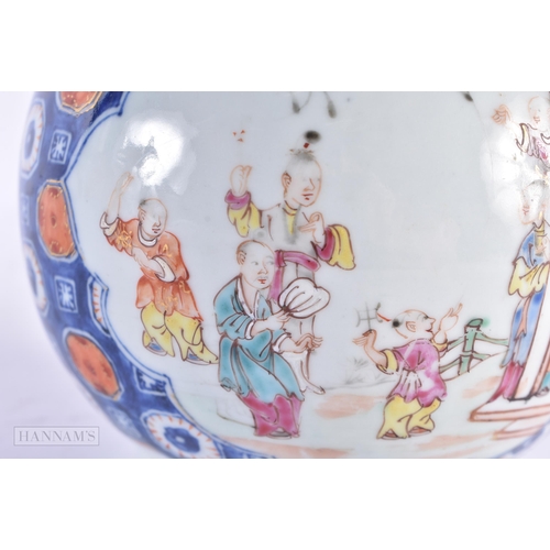 102 - A FINE 18TH CENTURY CHINESE EXPORT FAMILLE ROSE PORCELAIN GUGLET Qianlong. 25.5 cm high.