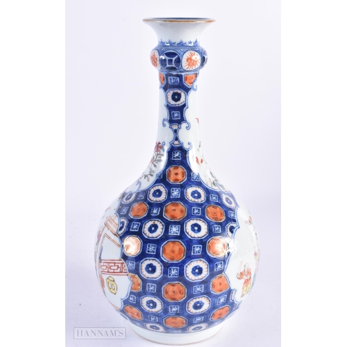 102 - A FINE 18TH CENTURY CHINESE EXPORT FAMILLE ROSE PORCELAIN GUGLET Qianlong. 25.5 cm high.