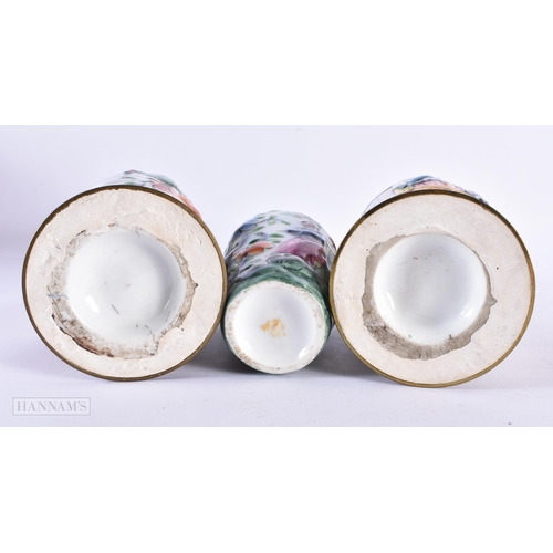 142 - A PAIR OF 19TH CENTURY FRENCH SAMSONS OF PARIS PORCELAIN VASES together with a similar vase, decorat... 