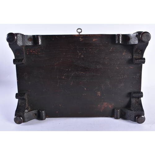 164 - A FINE WILLIAM IV CARVED ROSEWOOD CASKET in the manner of Gillows. 25 cm x 17 cm x 15 cm.