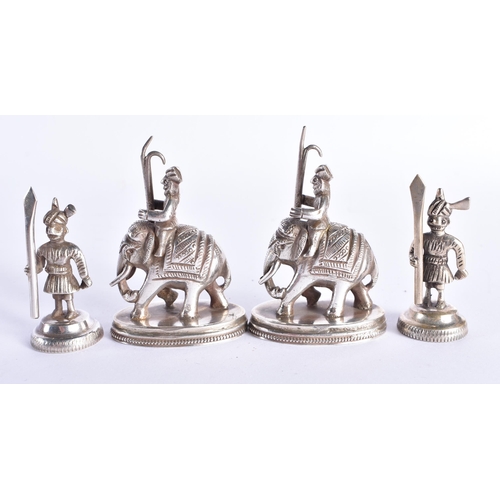 194 - A RARE 19TH CENTURY INDIAN SILVER CHESS SET including camels, horses, elephants and figures. 1300 gr... 