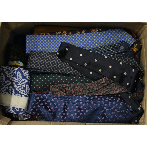 294 - Very large quantity of mens silk and other ties, some designer names , paisley patterns, some crick... 