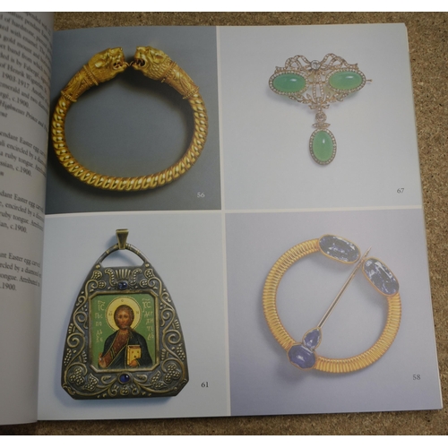 302 - [Jewellery] small quantity of books etc