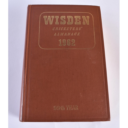 342 - Cricketers Almanack, John Wisden, 1950s to 1970s (qty)