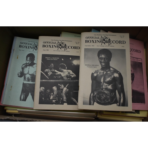 425 - Quantity of boxing record magazines from the 1970s and 80s. (qty)