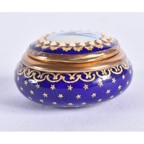 453 - Antique Enamel Patch Box w/ Depiction of a Swallow. 3 cm diameter.