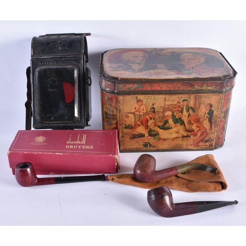 456 - Dunhill Estate Pipes Inc. Boxed Example C 1960, Bulldog & Bent Apple, Raydyot Antique Carriage Lamp ... 