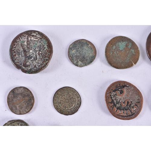 467 - A GOOD PRIVATE COLLECTION OF COINS including Duke of Argyle and Sir. Robert Walpole Medal, other ear... 