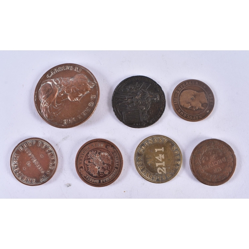 467 - A GOOD PRIVATE COLLECTION OF COINS including Duke of Argyle and Sir. Robert Walpole Medal, other ear... 