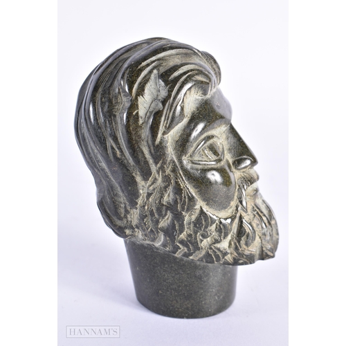 52 - A 19TH CENTURY ITALIAN GRAND TOUR CARVED SERPENTINE BUST After the Antiquity. 10 cm x 5 cm.