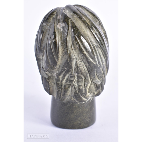 52 - A 19TH CENTURY ITALIAN GRAND TOUR CARVED SERPENTINE BUST After the Antiquity. 10 cm x 5 cm.