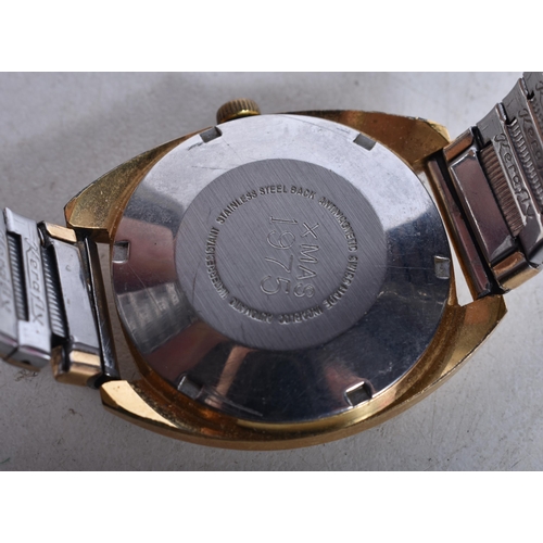 582 - Mens Vintage Mondaine Gold Tone Watch. Movement - Automatic. WORKING - Running. Case Diameter (Inc C... 