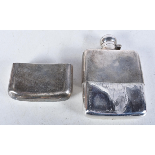 623 - A Silver Hip Flask by James Dixon & Sons.  Hallmarked Sheffield 1914.  12.8 cm x 8.1 cm x 2.6cm, wei... 