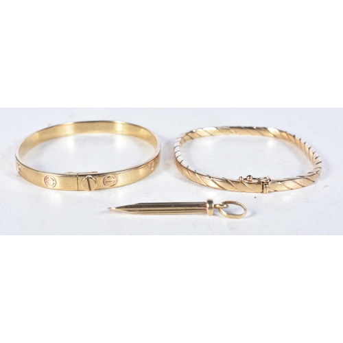 659 - Two 9 Carat Gold Bangles in Fitted cases. Stamped 375. Internal 6.5cm x 5cm, total weight 30.8g incl... 