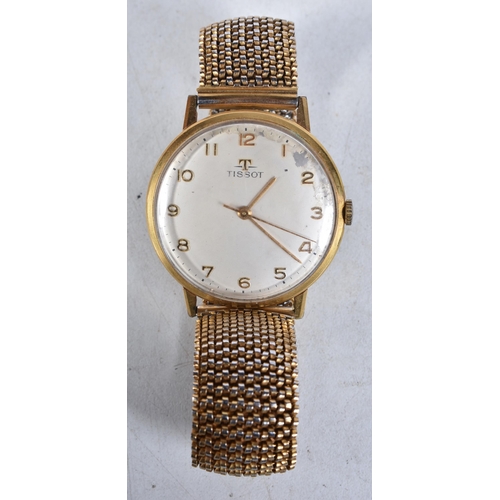 670 - A Tissot Watch with Expanding Strap. Working. Dial 3.5cm incl crown