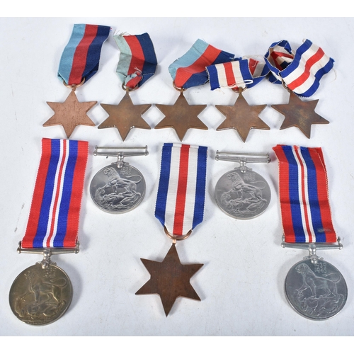 692 - Ten Un-Inscribed World War II Medals (4 x War Medals, 3 x |France & Germany Star, 3 x 1939-1945 Star... 