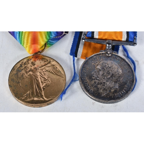 694 - WW1 Medal Pair 27625 Pte J. Edwards Worc Regt (2)