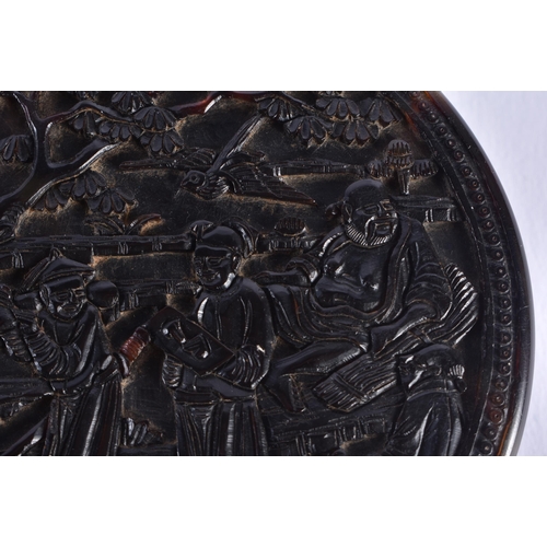 1059 - A LARGE EARLY 19TH CENTURY CHINESE CARVED TORTOISESHELL BOX AND COVER Qing. 9.5 cm diameter.