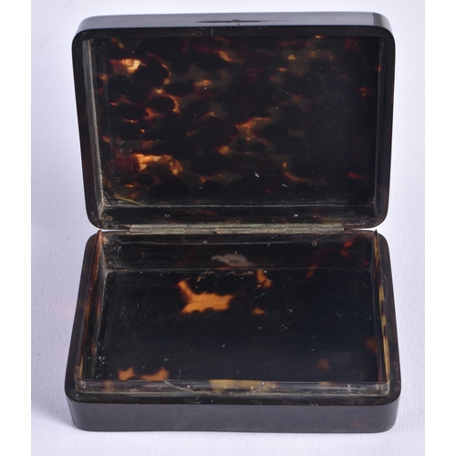 1065 - A LARGE EARLY 19TH CENTURY CHINESE CARVED TORTOISESHELL CANTON BOX AND COVER Qing. 9.5 cm x 7 cm.