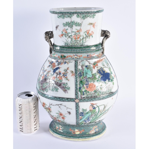 1108 - A LARGE 19TH CENTURY CHINESE FAMILLE VERTE TWIN HANDLED PORCELAIN VASE Kangxi style. 36 cm x 22 cm.