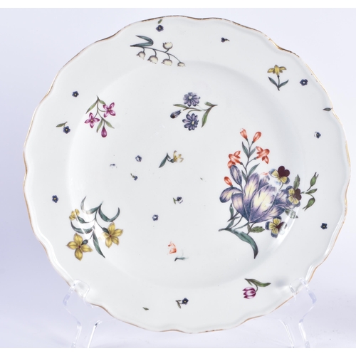 1163 - 18th century Meissen pair of floral plates painted with large bouquets, crossed swords mark. 23 cm d... 