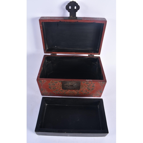 1208 - A 19TH CENTURY CHINESE RED LACQUER CARVED WOOD CASKET Qing. 30 cm x 18 cm x 18 cm.