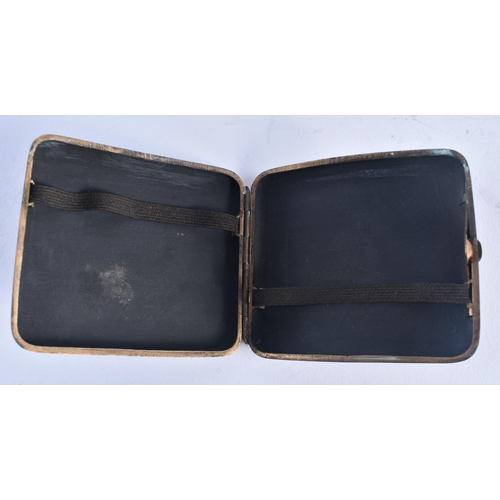 1214 - A 19TH JAPANESE MEIJI PERIOD KOMAI STYLE CIGARETTE CASE. 9 cm x 8 cm.