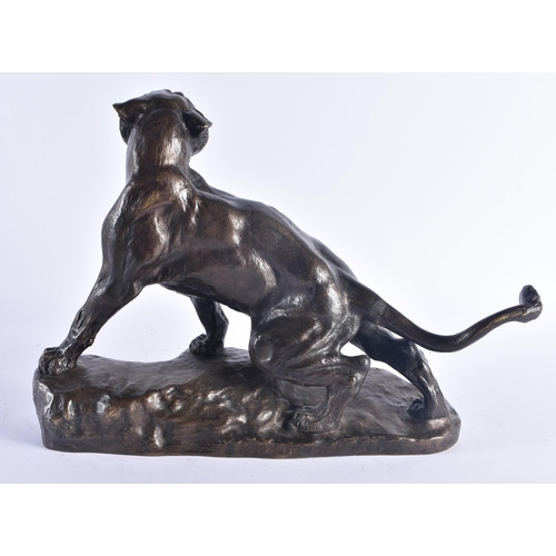 1220 - THOMAS-FRANÇOIS CARTIER (1879-1943) Bronze, Tiger. 40 cm x 28 cm.