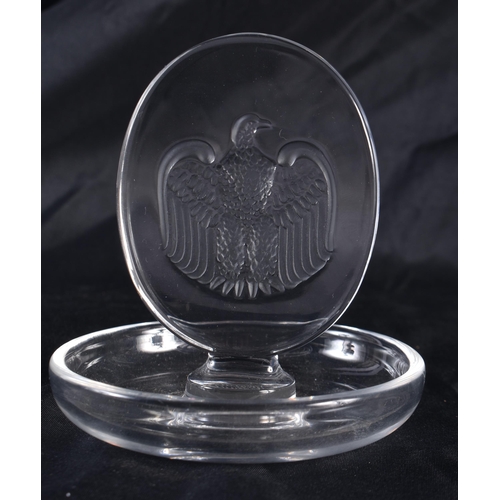 1229 - A FRENCH LALIQUE GLASS EAGLE PIN DISH. 11 cm high.