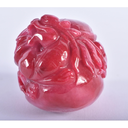 1252 - A CHINESE CARVED TOURMALINE BOULDER 20th Century. 8.5 cm x 5.5 cm.