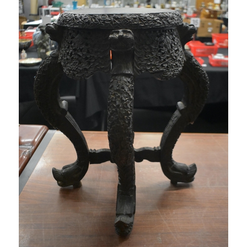 1330 - A 19TH CENTURY BURMESE ANGLO INDIAN CARVED WOOD STAND. 57 cm x 30 cm.