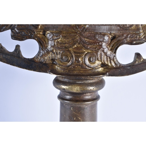 1354 - A RARE 18TH CENTURY EUROPEAN BRONZE HALBERD STAFF decorated with figures and motifs. 38 cm x 14 cm.