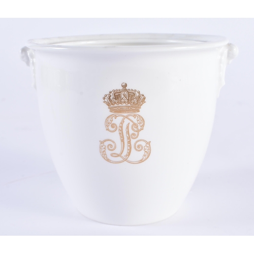 1374 - A FRENCH SEVRES PORCELAIN GILT MONOCHROME PORCELAIN JAR. 9.5 cm x 11.5 cm.