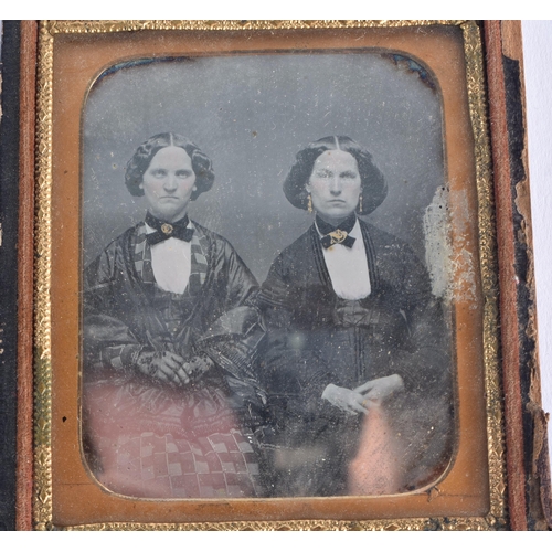 1413 - A GOOD COLLECTION OF EARLY DAGUERREOTYPES some possibly of deceased subjects. Largest image 9.5 cm x... 