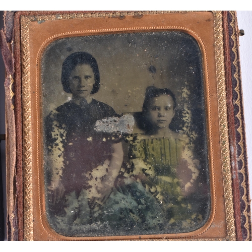 1413 - A GOOD COLLECTION OF EARLY DAGUERREOTYPES some possibly of deceased subjects. Largest image 9.5 cm x... 