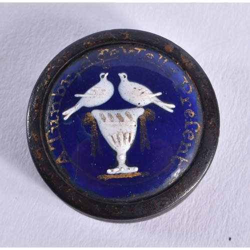 1445 - AN 18TH/19TH CENTURY ENGLISH BILSTON ENAMEL AND TREEN COIN HOLDER. 16 grams. 4 cm high.