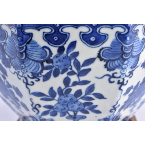 1502 - A LARGE EARLY 19TH CENTURY CHINESE BLUE AND WHITE PORCELAIN LAMP Qing, with French bronze mounts. 80... 