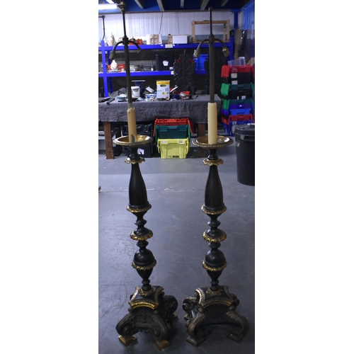 1524 - A FINE AND UNUSUAL PAIR OF EARLY 19TH CENTURY ENGLISH COUNTRY HOUSE BRONZE CANDLESTICK LAMPS with bo... 