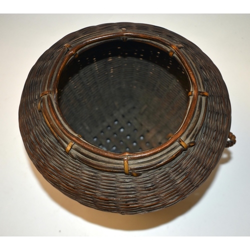 845 - A 19TH CENTURY JAPANESE MEIJI PERIOD BAMBOO WOVEN BASKET. 18 cm x 15 cm.