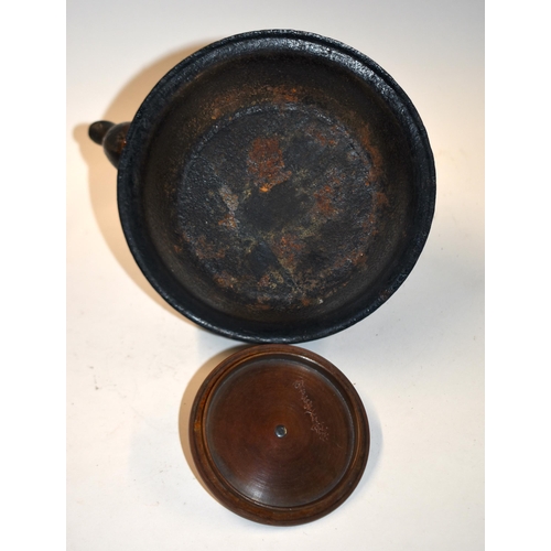 895 - A 19TH CENTURY JAPANESE MEIJI PERIOD CAST IRON AND BRONZE TETSUBIN KETTLE AND COVER decorated with m... 