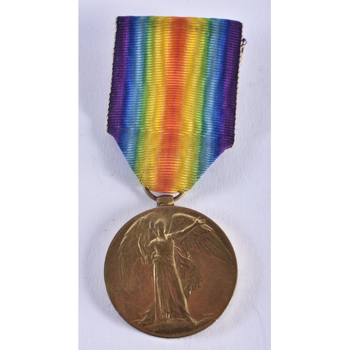 956 - WW1 Medal Pair 99039 2.AM R. E. Miller RAF x 2. 5 cm x 3.75 cm. (2)